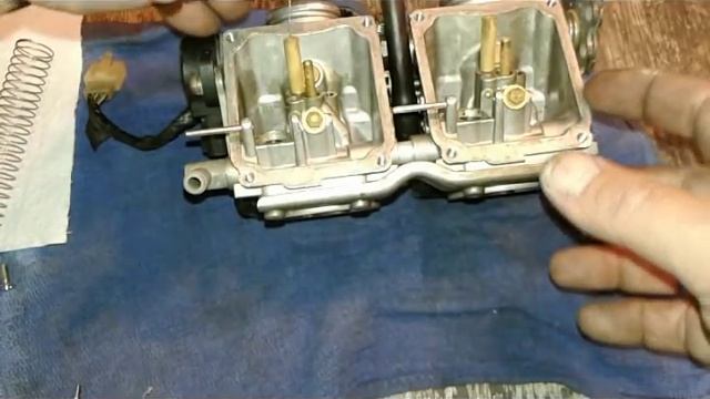Yamaha V-star 650 carbs rebuild and cleaning AVOID MISTAKES! смотреть онлайн