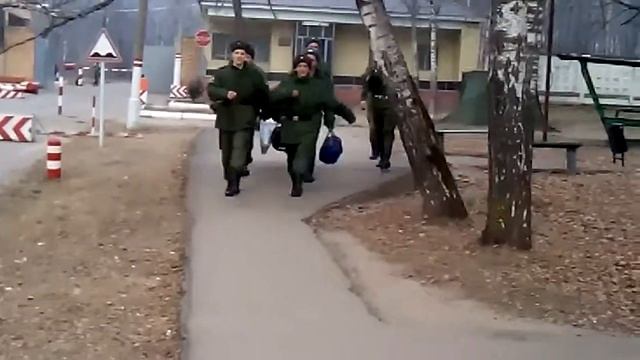 Калуга едет домой . ДМБ 2014 . Часть 33877 смотреть онлайн