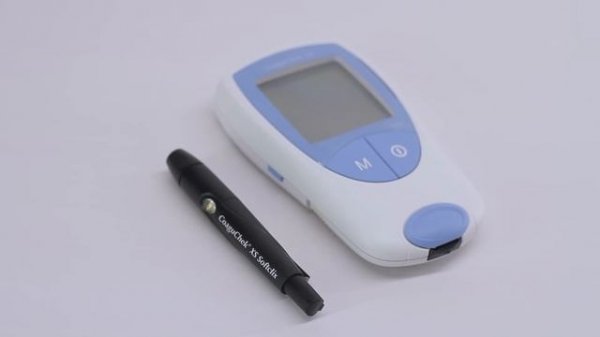 CoaguChek XS видео инструкция - как измерить МНО дома