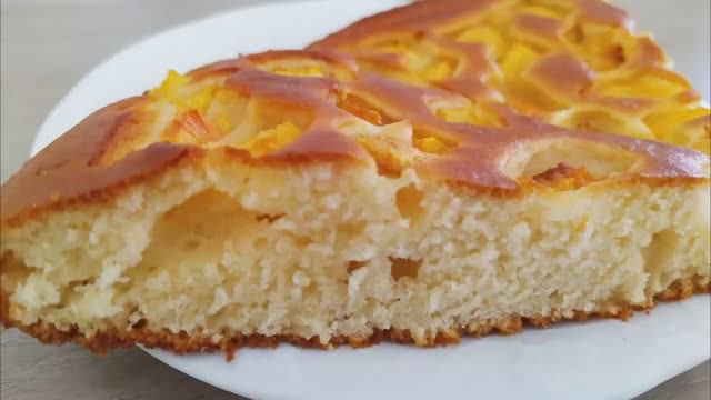 Простой йогуртовый пирог с персиками - вкусный, нежный и воздушный смотреть онлайн