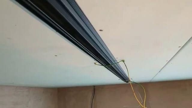 Встроенный светильник в потолок. смотреть онлайн
