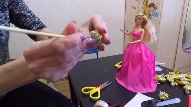 Кукла с конфетами своими руками в подарок! смотреть онлайн