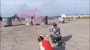 НЮ фотосессия с цветным дымом