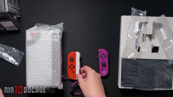 HANDS ON POKEMON SCARLET & VIOLET EDITION Nintendo Switch OLED Unboxing