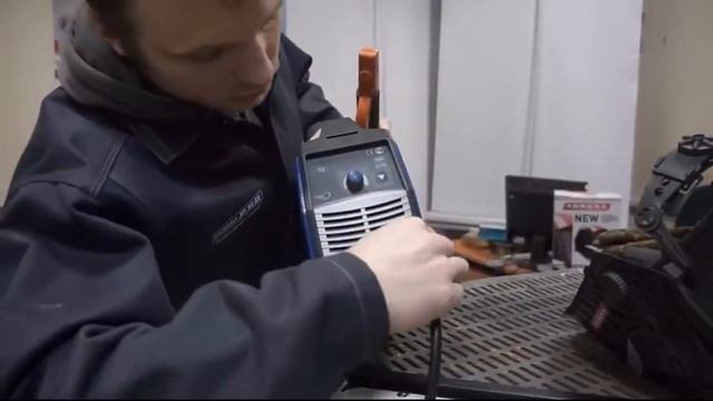 Как выбрать инверторный сварочный аппарат в интернет-магазине Сварсила. смотреть онлайн