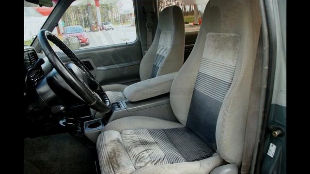 Old 1989 Ford Bronco XLT Custom 4X4 Tuning Interior oldtimer renovation restoration painting II IV смотреть онлайн