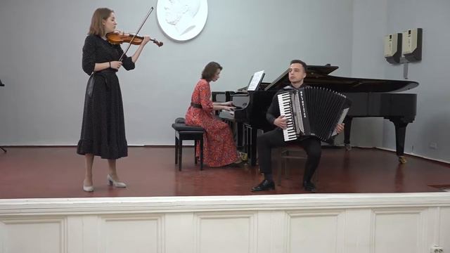 А. Пьяццолла Adios Nonino смотреть онлайн