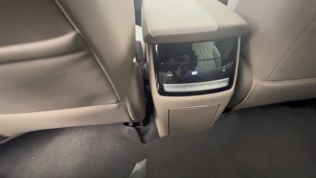 2023 Roewe RX9 ($25,870) in-depth Walkaround смотреть онлайн