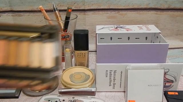 Косметичка 20-26 января 2020: свотчи палетки EVELINE смотреть онлайн