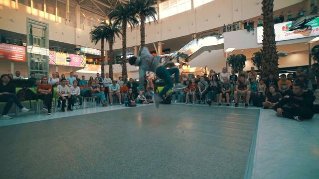 EVO BATTLE. ТРЦ ПЛАНЕТА. Evolvers Dance School смотреть онлайн