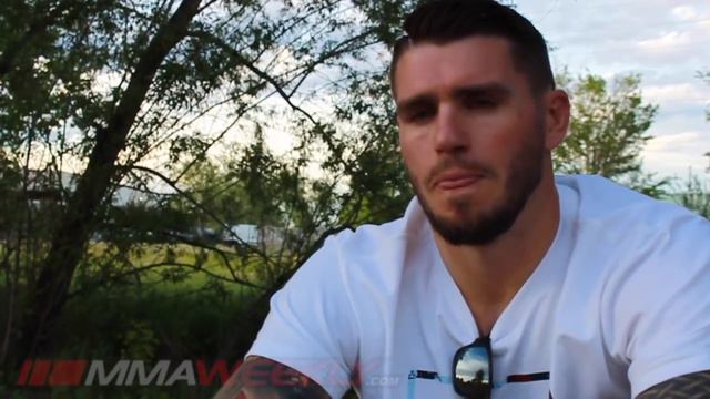 Chris Camozzi Breaks Down UFC 199 Middleweight Title Picture смотреть онлайн