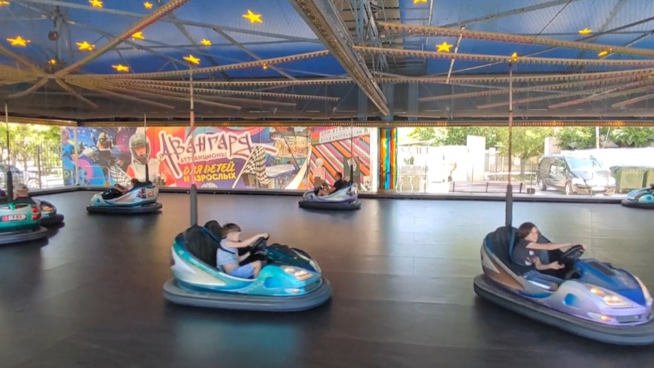 АВАНГАРД парк развлечений в ЕВПАТОРИИ в Крыму 2022 смотреть онлайн