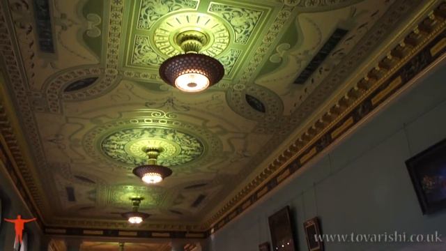 Victoria and Albert Museum (London) / Музей Виктории и Альберта (Лондон) смотреть онлайн