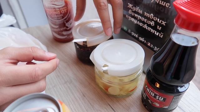 ХОЧУ НОВЫЙ ДИВАН, А МУЖ КУРТКУ // ПОЛИНА ВЫБРАЛА ОЧКИ смотреть онлайн