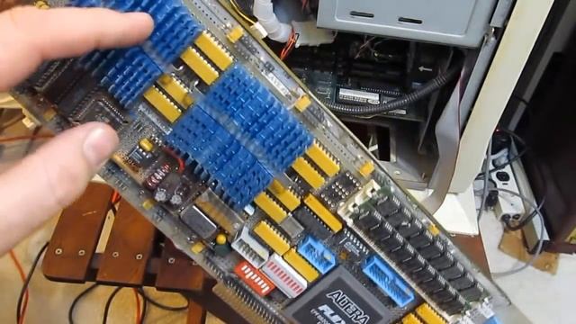 FPGA based CPU designs from the 90s, PART I смотреть онлайн