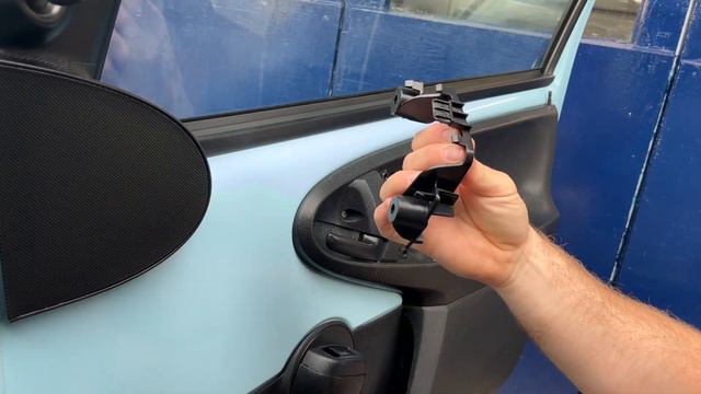 Broken Interior Door Grab Handle Fix!Citroen C1, Peugeot 107 & Toyota Aygo смотреть онлайн
