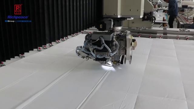 How to Sew Baffle Box Duvet with Rotary Head CNC Sewing Machine смотреть онлайн