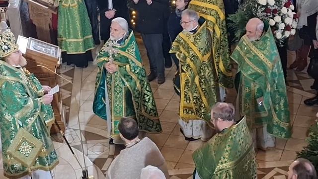 Проповедь Архиепископа Тихона Рузского после Литургии на Престольный праздник от 02.01.2023 смотреть онлайн