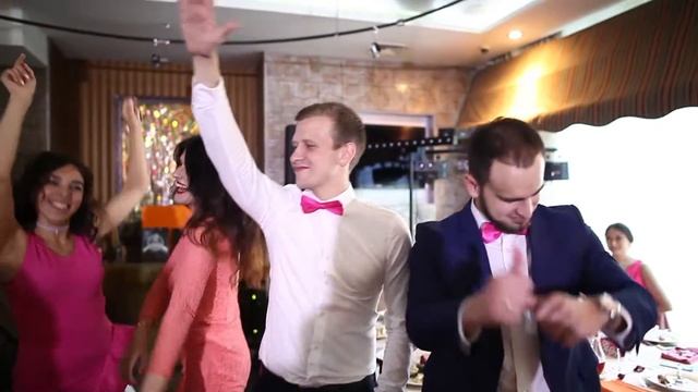 Видеоотзыв Юля и Денис 11 июня 2016 года Пале Рояль смотреть онлайн