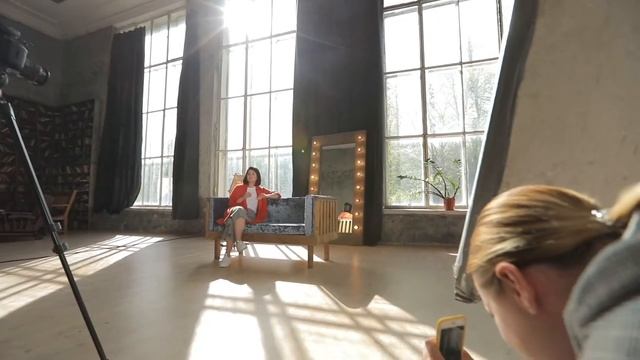 Аня Аралова | Мастер-класс «Стилист в рекламе. Секреты и лайфхаки» смотреть онлайн