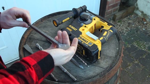 Dewalt DCH273 Brushless SDS (What I Think)