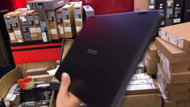 Asus Vivobook Flip 14 TP410UA-EC428T Core i5-8250U Ram 4G HDD 1000GB смотреть онлайн