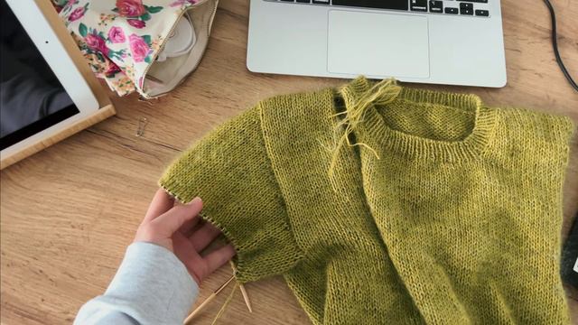 knit with me clematis sweater | test knitting, yarn, and pattern review | project vlog by kniteryna смотреть онлайн