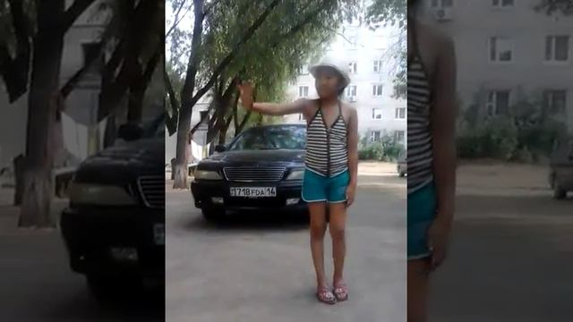Как мая подруга поёт смотреть онлайн
