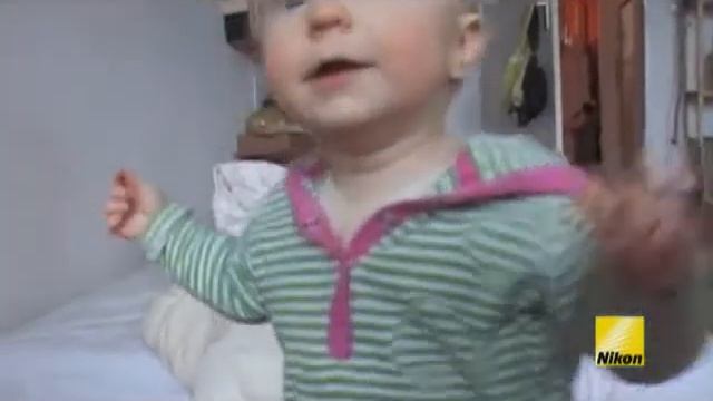 Nikon COOLPIX S8000 смотреть онлайн