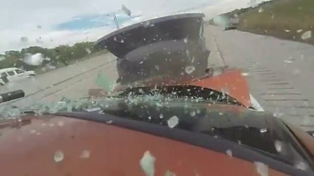 OHP Crash Test - Chevy Cavalier vs. Oldsmobile (from Cavalier) смотреть онлайн