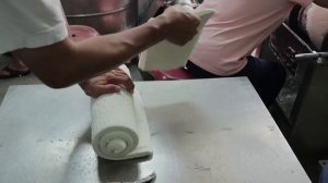 Как делают рисовую лапшу на Тайване