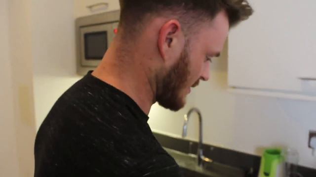 Maxplays Bulking Diet! GAINS (6kg In 7weeks!) Ultimate 8 Week Transformation