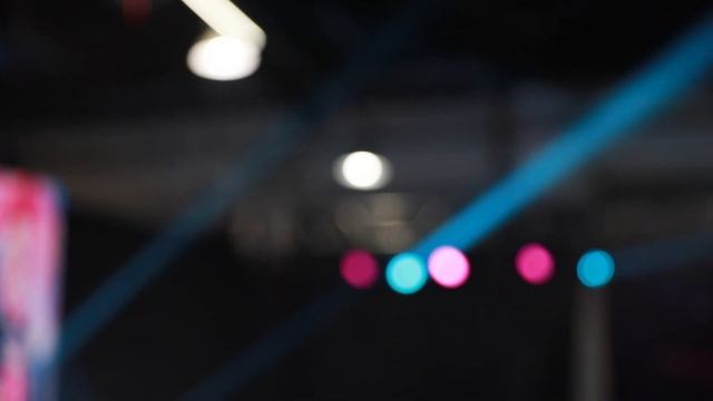 Китайские косплееры на Международном аниме-фестивале смотреть онлайн