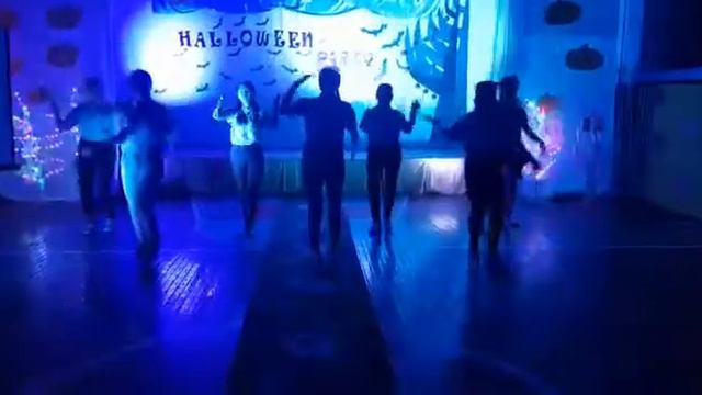 Танец под песню I Got Love/dance смотреть онлайн