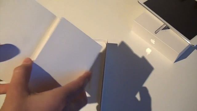 iPad Mini Retina Silber Unboxing смотреть онлайн