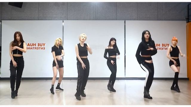 [MIRRORED] EVERGLOW (에버글로우) - ‘Dun Dun (던던)’ Dance Practice (안무연습 거울모드) смотреть онлайн