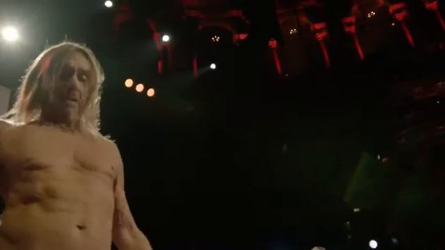 Sunday (live) - Iggy Pop and Josh Homme смотреть онлайн