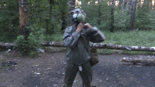 Одевание защитного химического костюма Л-1 (3)/Chemical suit L1 смотреть онлайн