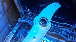 Почему не моет посудомойка