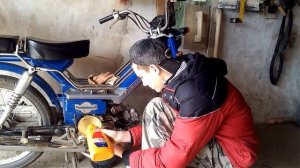 Замена масла в мопеде Дельта!!!