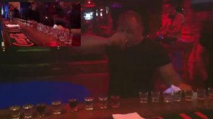 Коктейль Бронепоезд Потемкин 27 рюмок рекорд