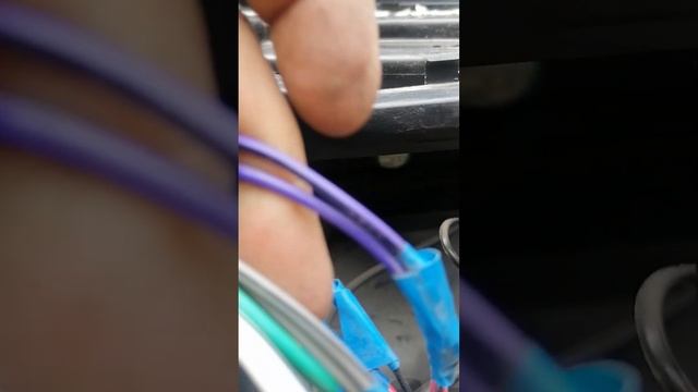 с штатной магнитолы на 2дин со стандартным разъёмом, распиновка штекеров магнитолы джили мк кросс