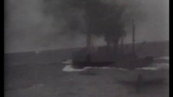   Пикирующий бомбандировщик JU-87 Stuka