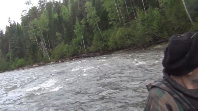 ВОТ так ПОЙДЕМ и так ПОЙДЕМ - не ПЕРЕВЕРНУТЬСЯ - ПОРОГ РЕКИ - СПЛАВ ТАЙГА - РЕЗИНОВАЯ ЛОДКА ПВХ 13 смотреть онлайн