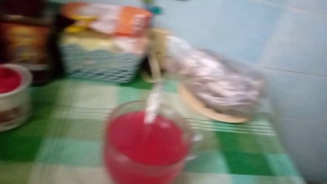 Довязываю вышивку и делаю подушки смотреть онлайн