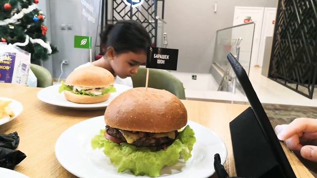 Бургер в Махачкале /Gambit Burgers /28 декабря 2019 года смотреть онлайн