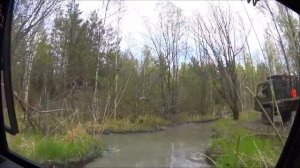 Вездеход Вольво Лапландер на бездорожье