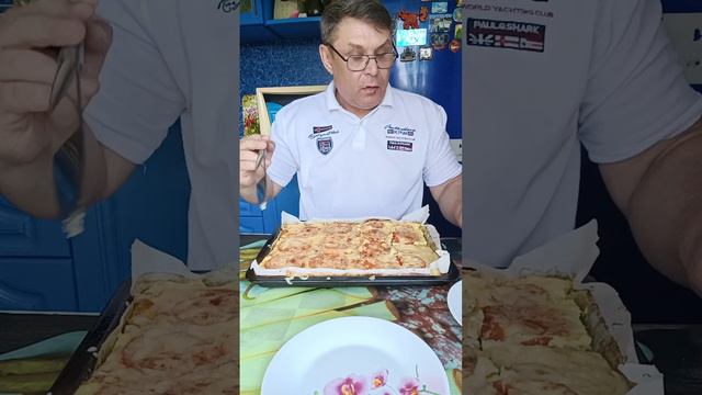 Сочные куриные грудки, куриное филе а сметанном соусе в духовке. смотреть онлайн