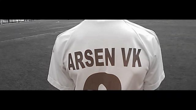 Road to training. Дорога на тренировку. Жонглирование мячом. Как чеканить мяч? смотреть онлайн