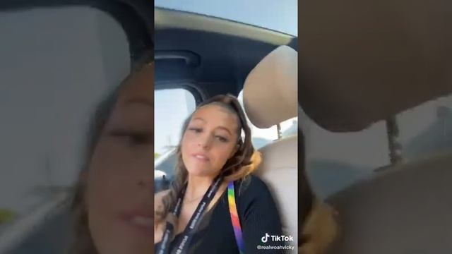 Woah Vicky counting down / TikTok смотреть онлайн